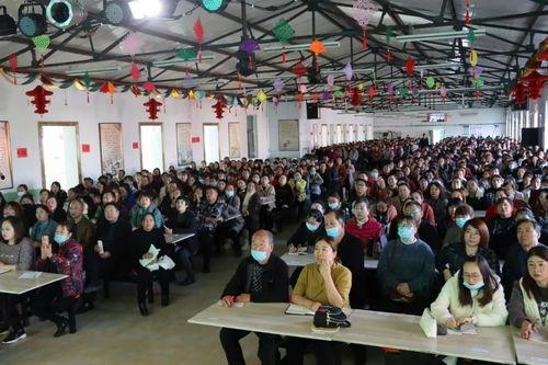 泰华中学家长爆料视频,泰华中学家长爆料视频揭露惊人内幕 第1张 泰华中学家长爆料视频,泰华中学家长爆料视频揭露惊人内幕 第1张